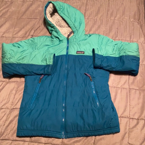 Patagonia girls size 12 reversible winter hooded coat super cute